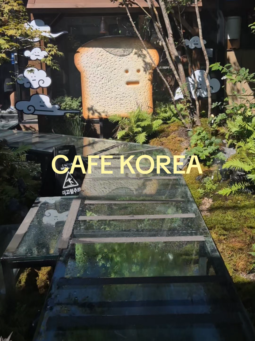 Silladang Ikseon: Adorable Korean Desserts in Hanok Style