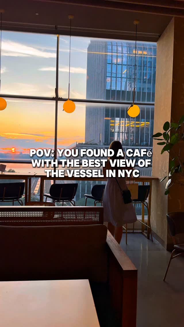Hudson Yards Café With Vessel Views