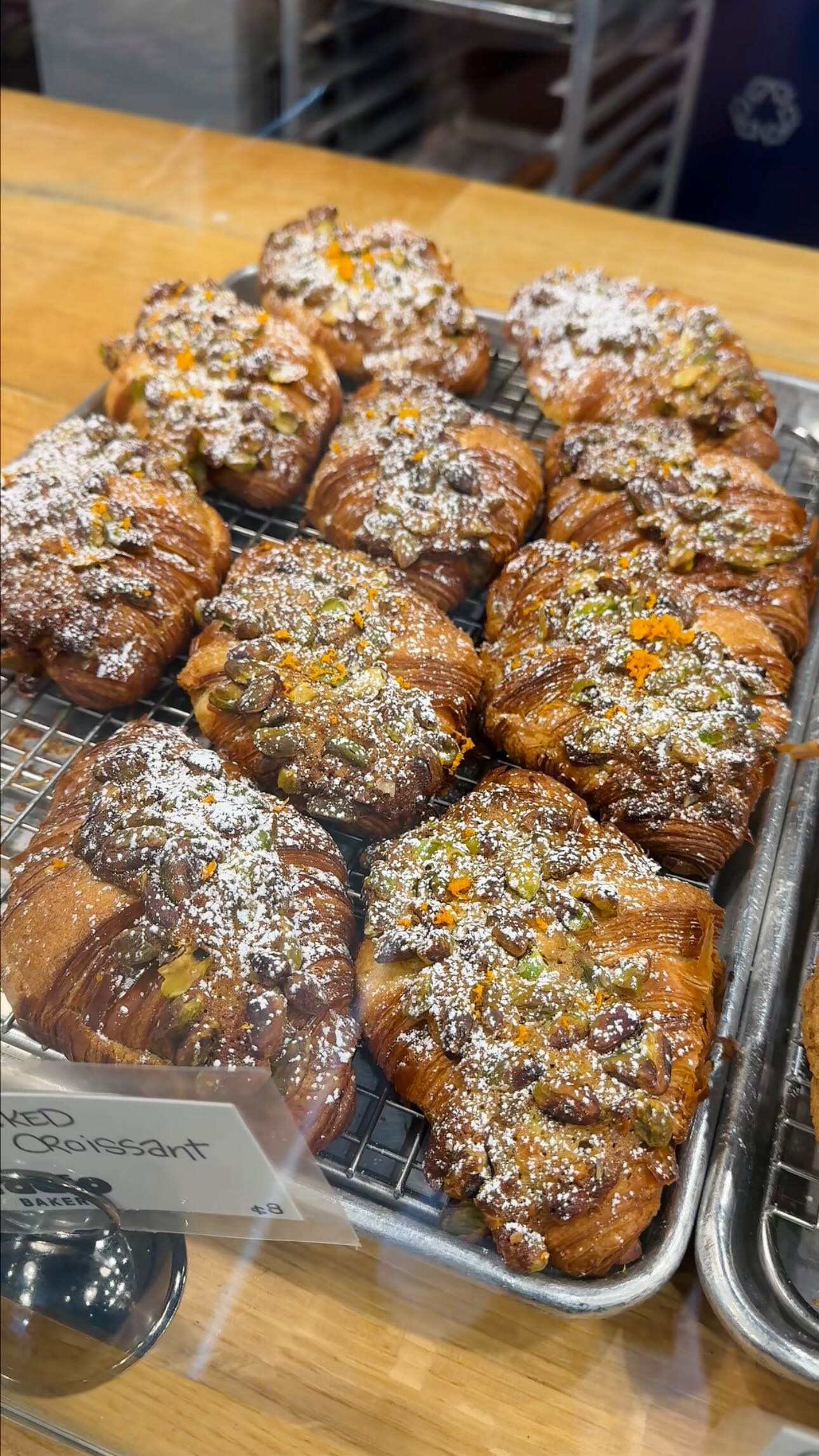 NYC Bakery Serves Popular Croissants And Sandwiches