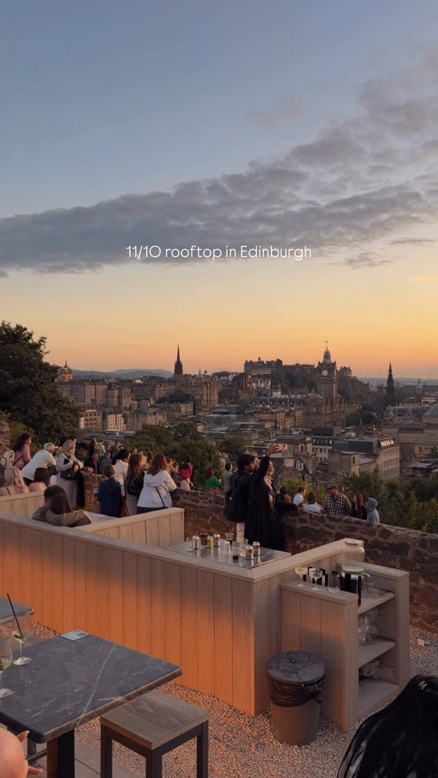 Cafe Calton's Unique Atmosphere
