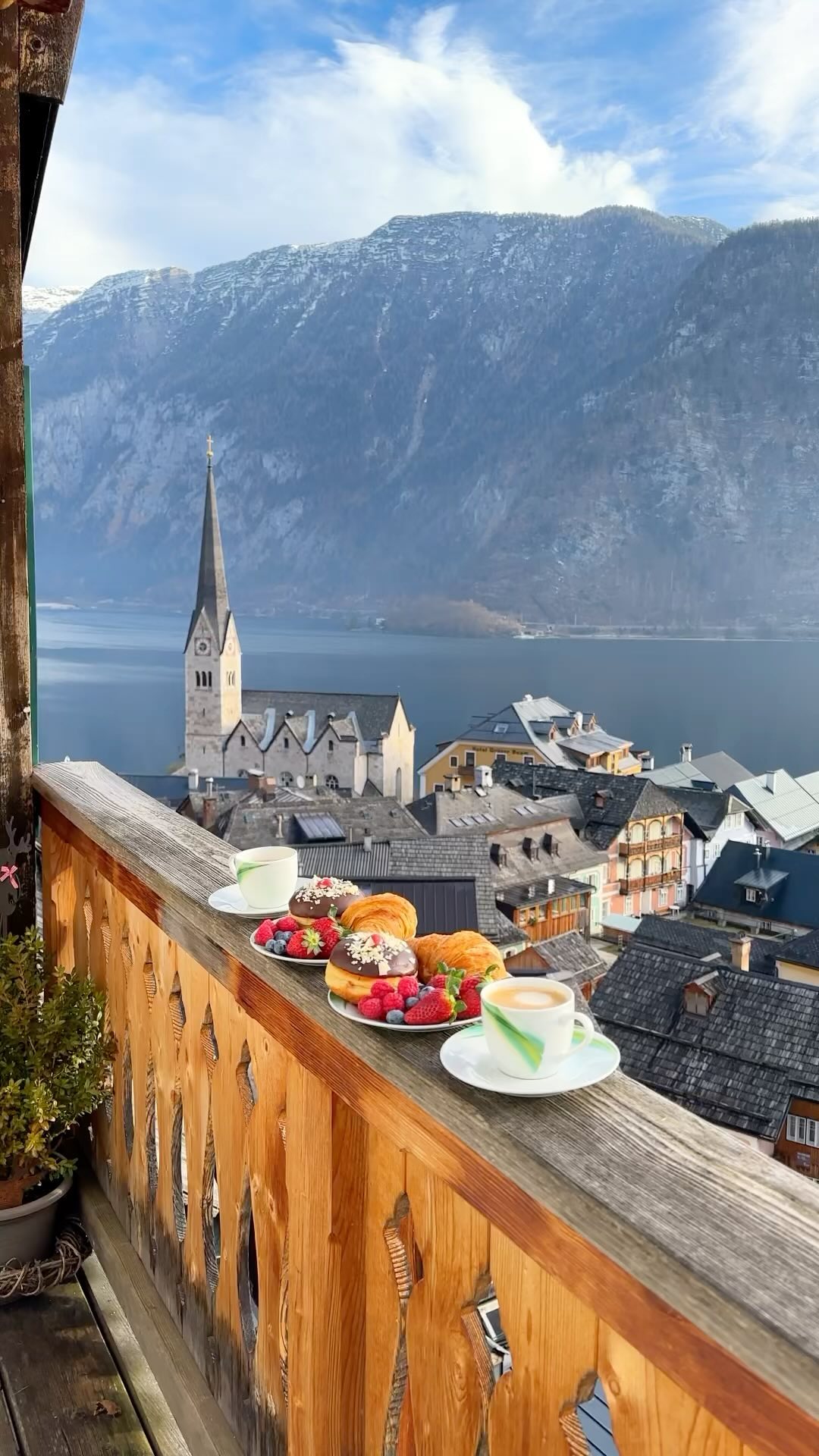 Hallstatt: Austria's Picturesque Lakeside Village