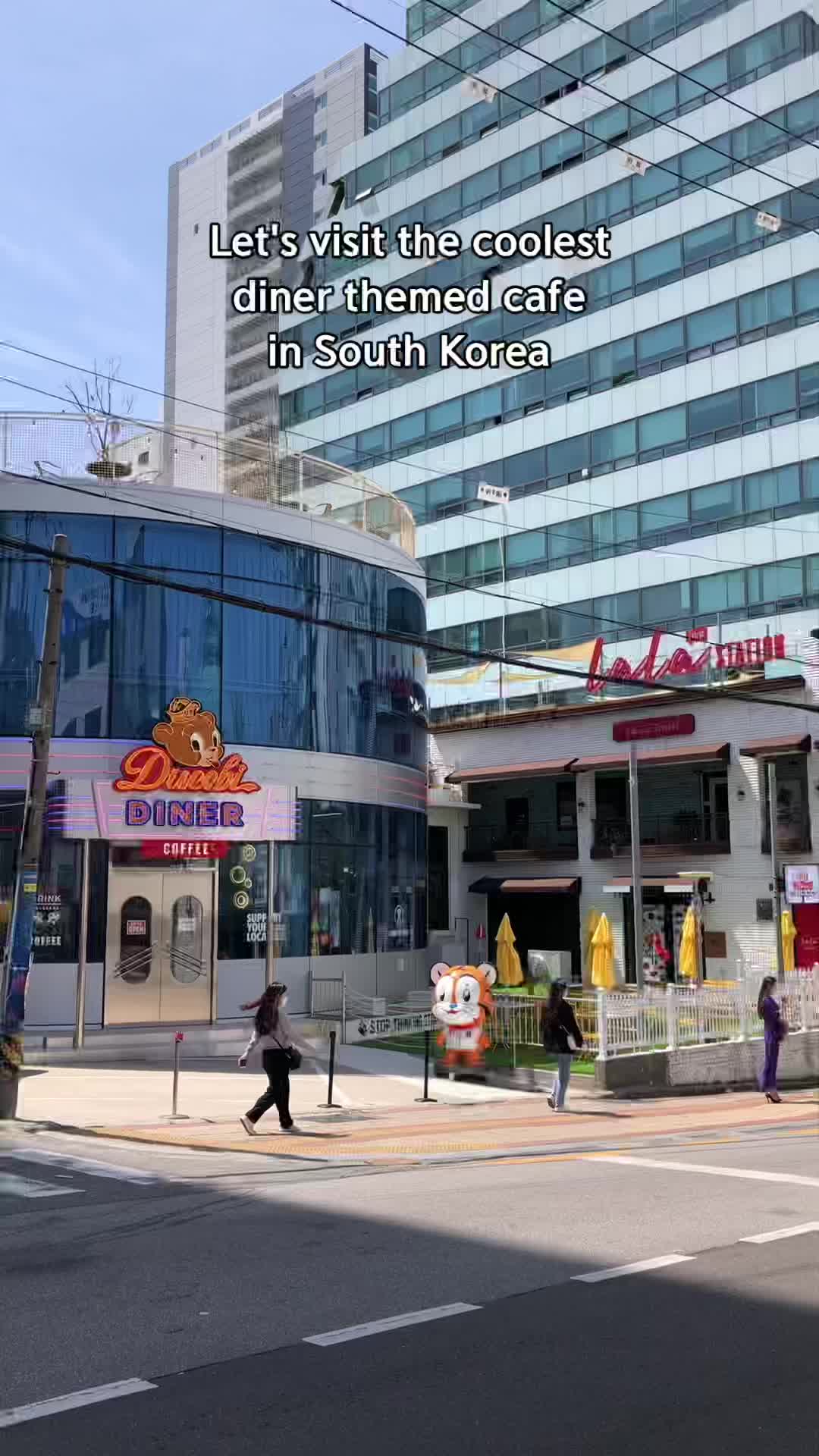 Ducobi Lounge: A Unique Diner and Stadium Experience
