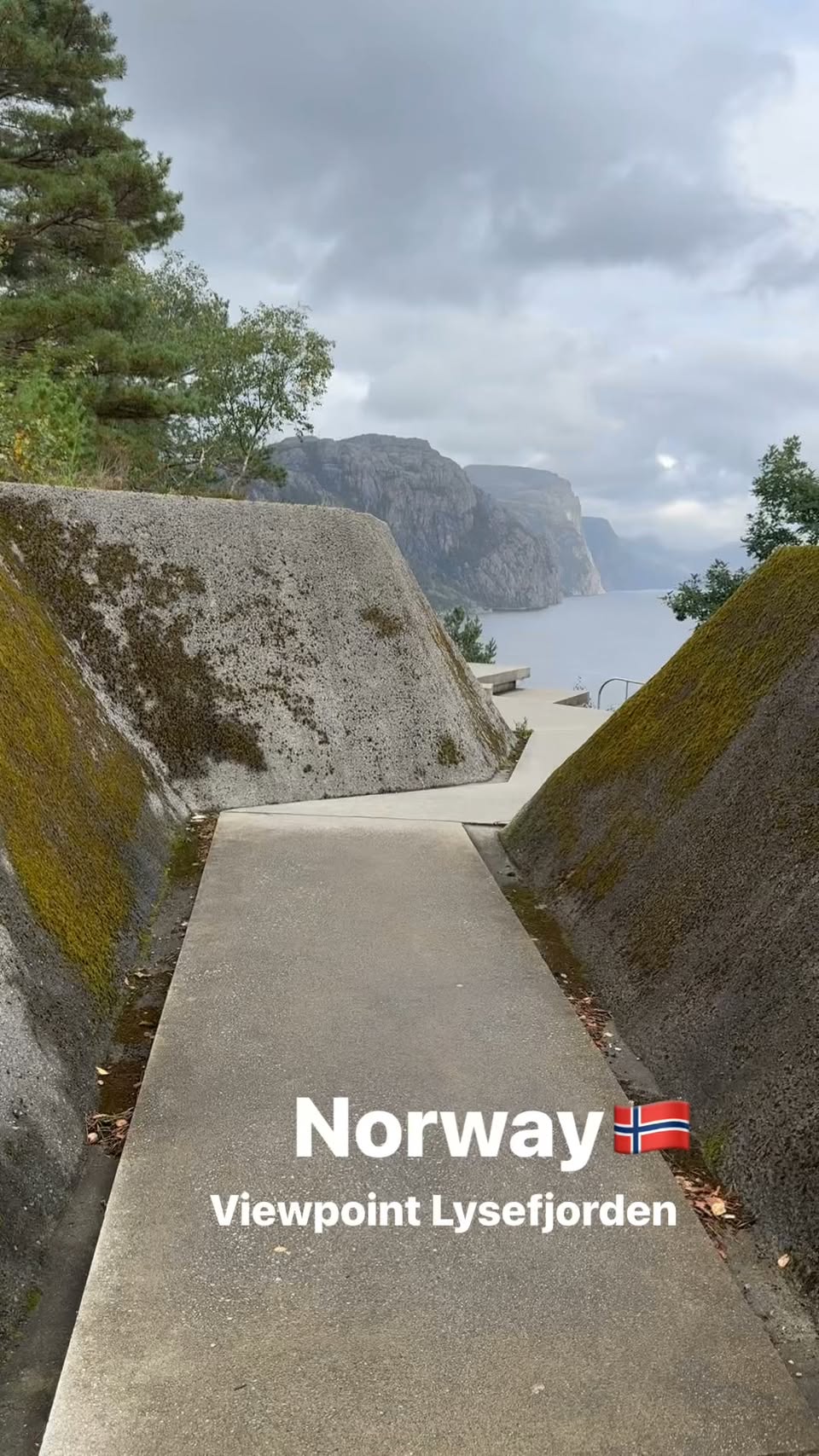 Viewpoint Lysefjord Scandinavia's Scenic Attraction