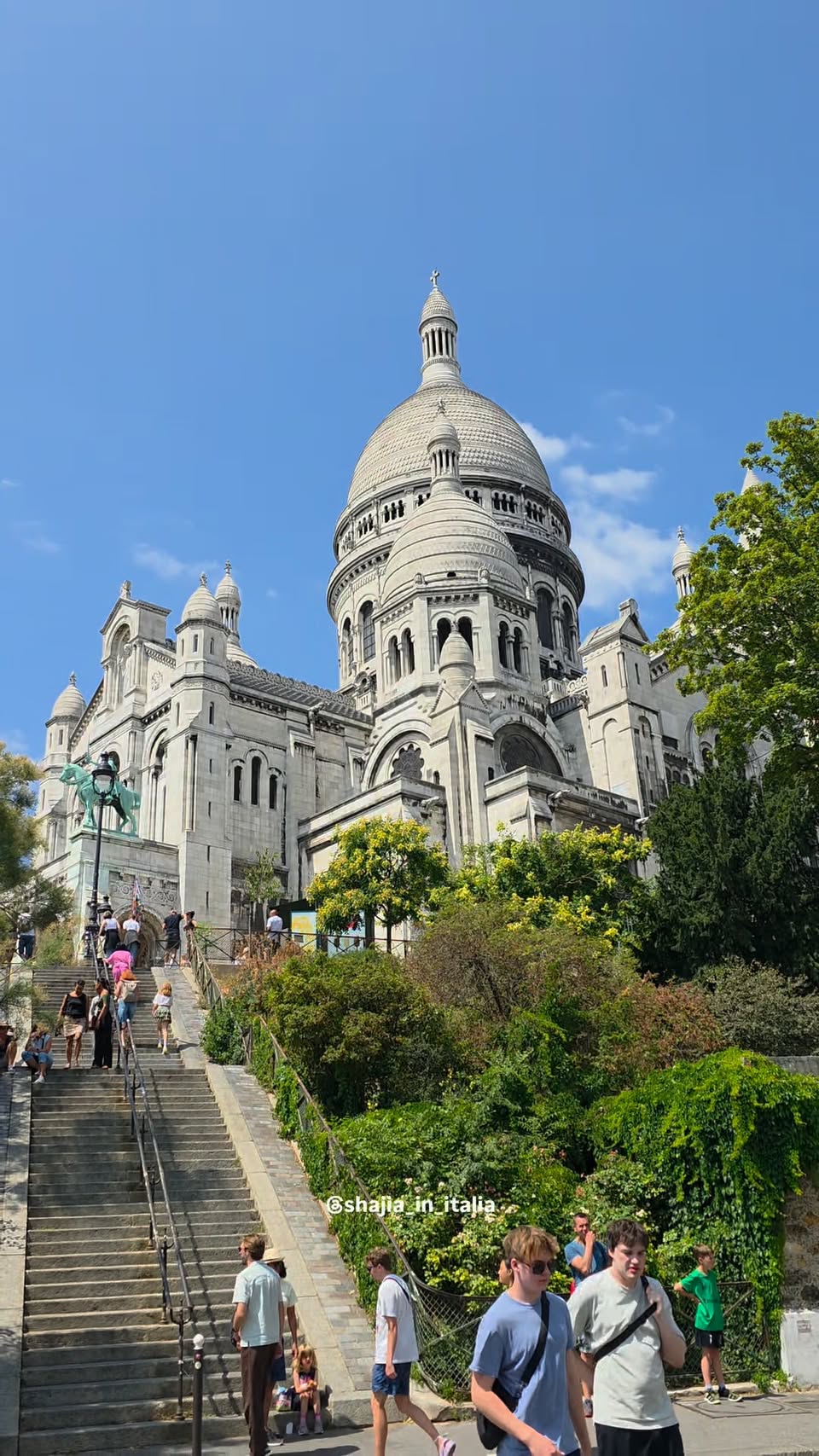 Parisian Landmarks and Attractions