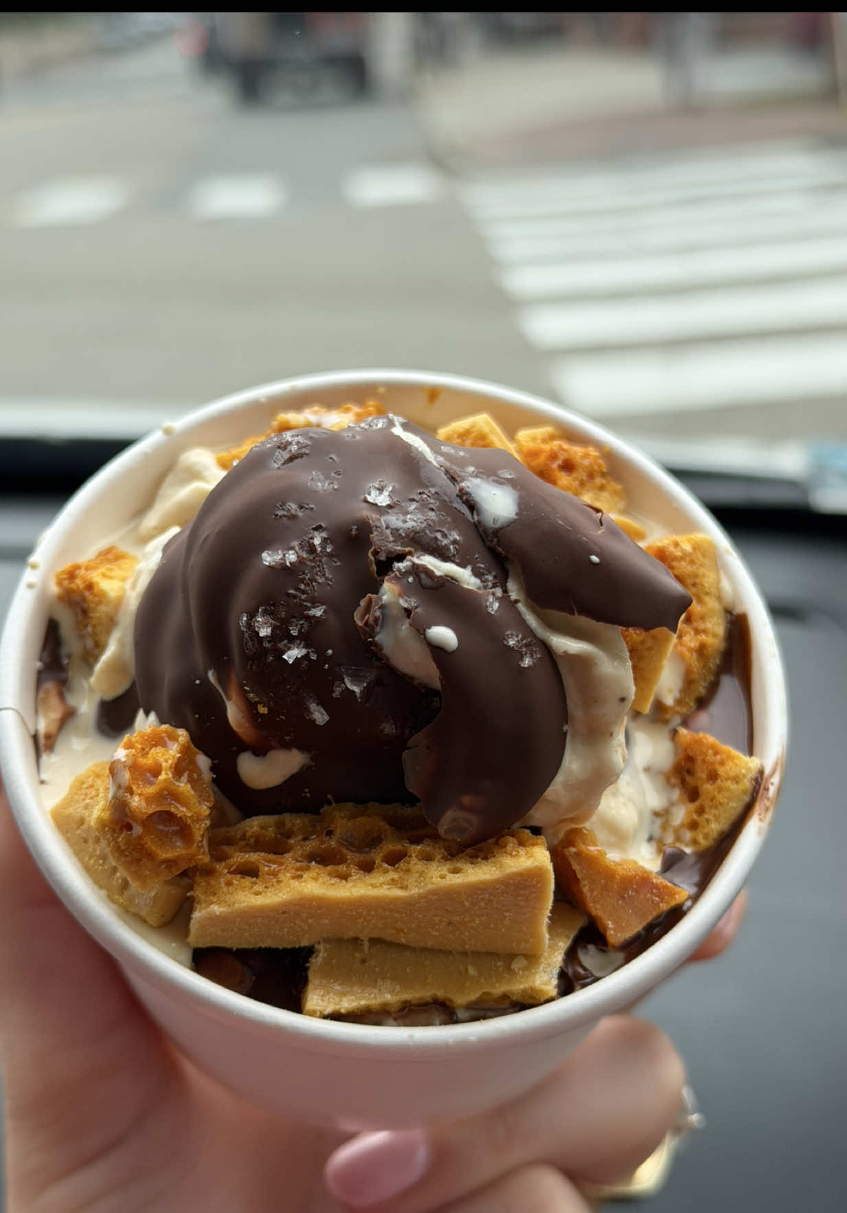 Honey Paw Ice Cream Stand Praised For Natural Flavor