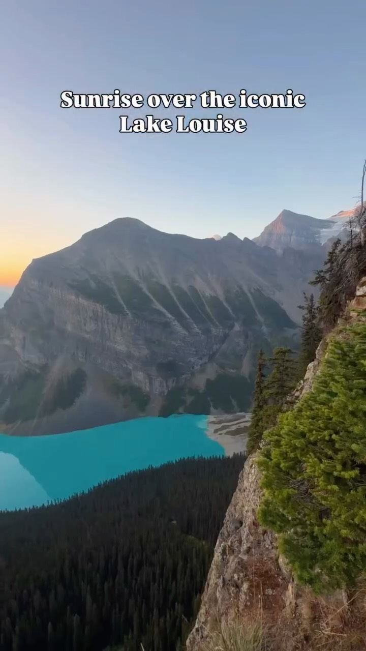 Banff National Park Sunrise Hike to Lake Louise