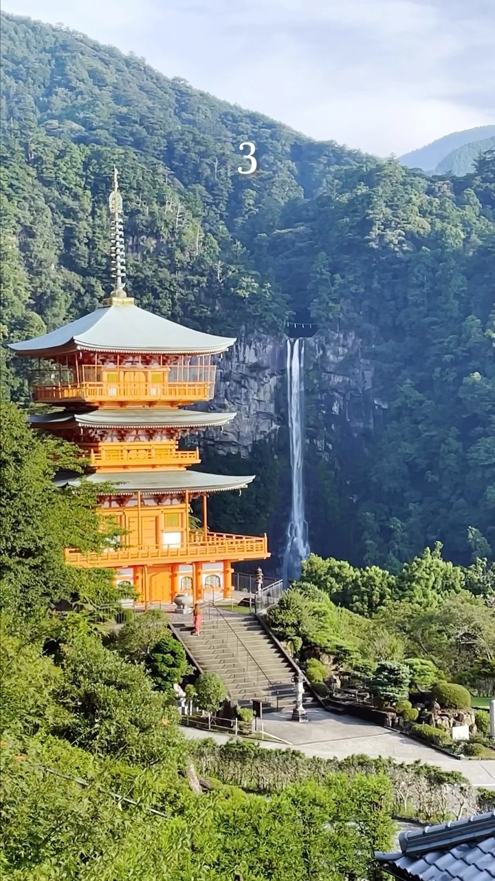 Eight Beautiful Japanese Destinations