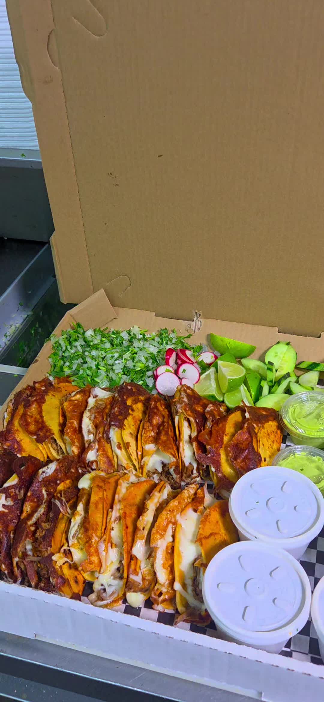El Roli's Birria Features Cheesy Tacos