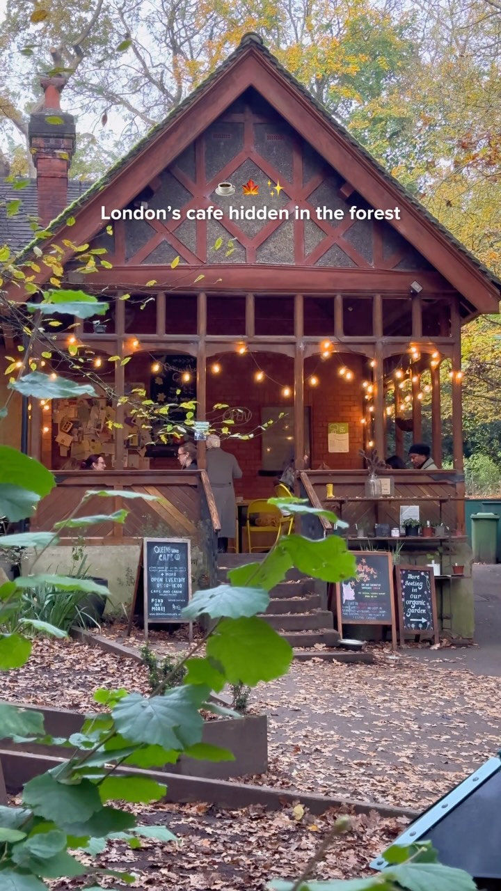 London's Queen's Wood Cafes