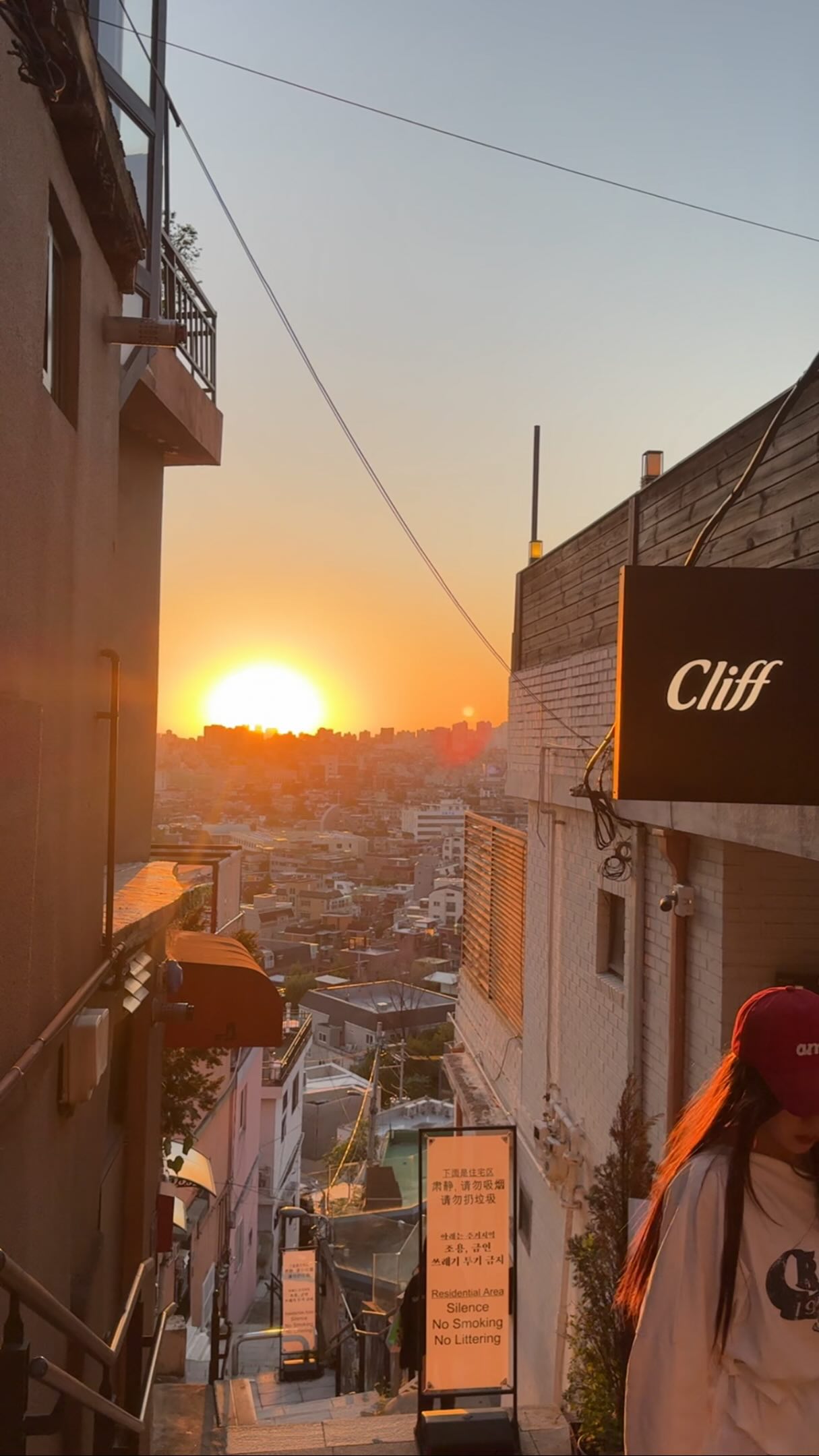 Seoul Eats: Haebangchon Food Exploration