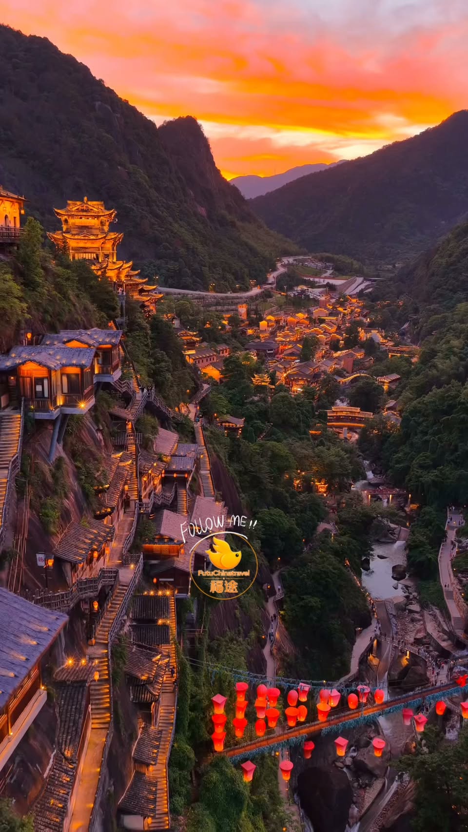 Picturesque Chinese Towns and Mountains Beyond Cities