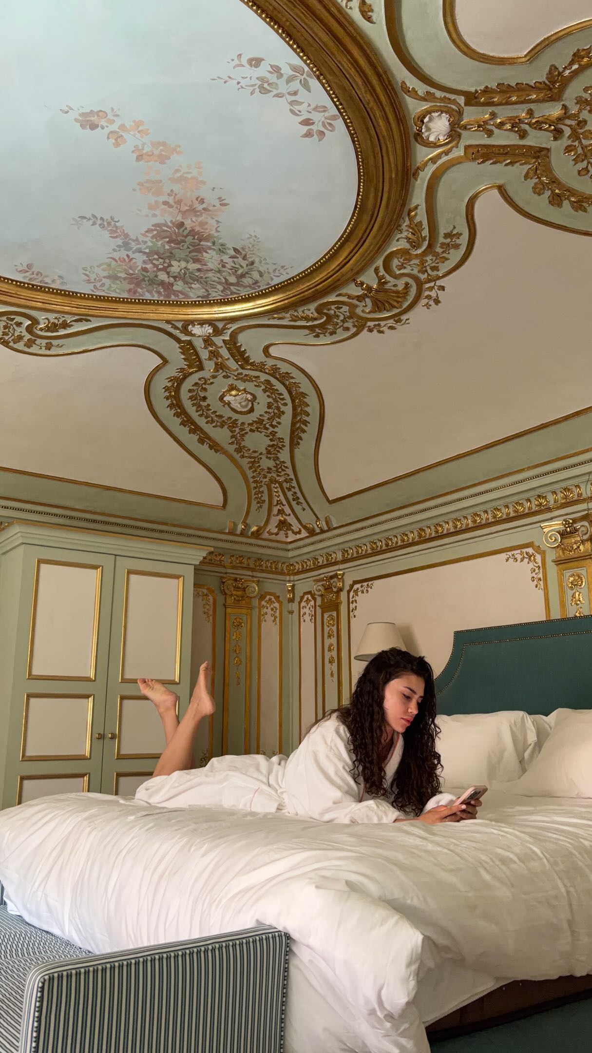 Rome Palace Stays Near Trevi Fountain
