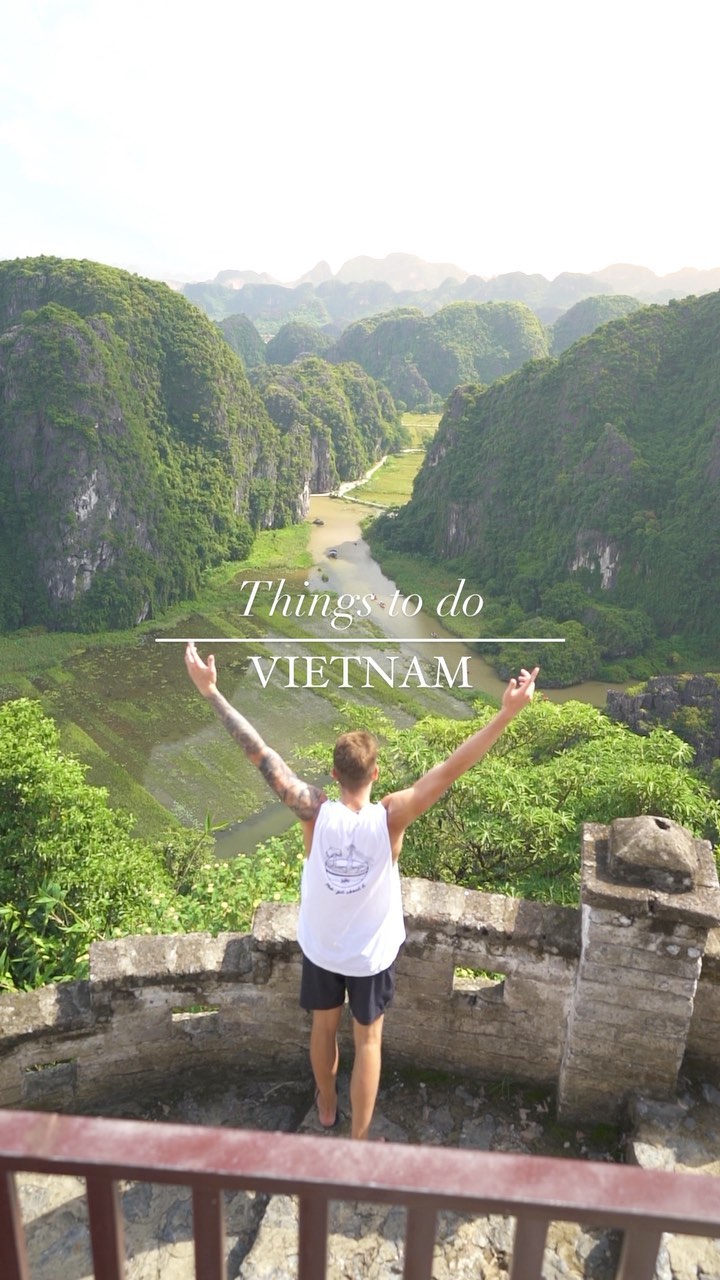 Vietnam's Top Attractions: Markets, Peaks, and Views