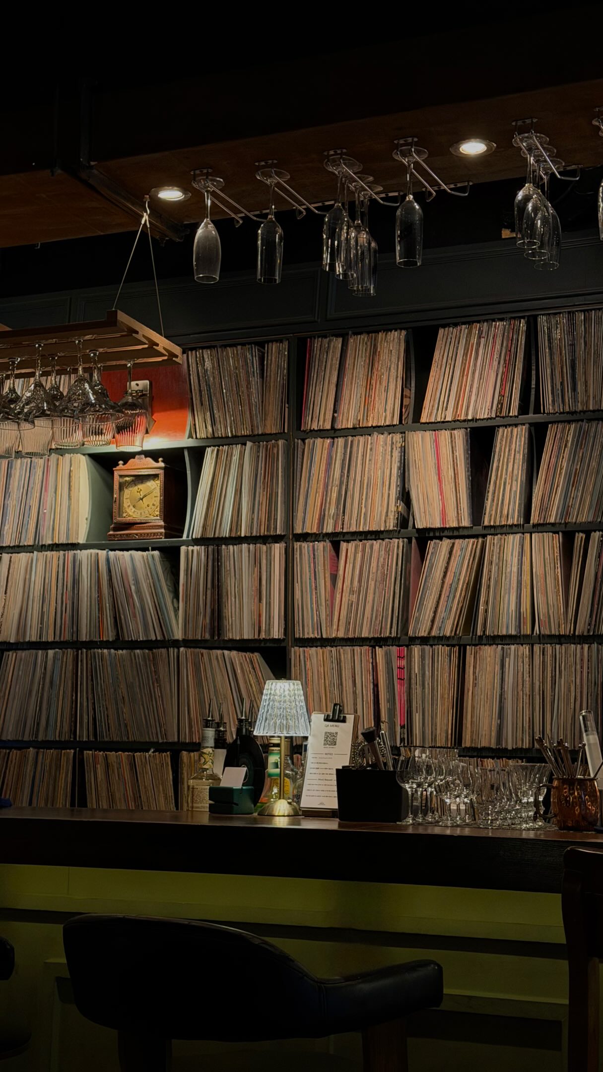 Vinyl Pub Muse On