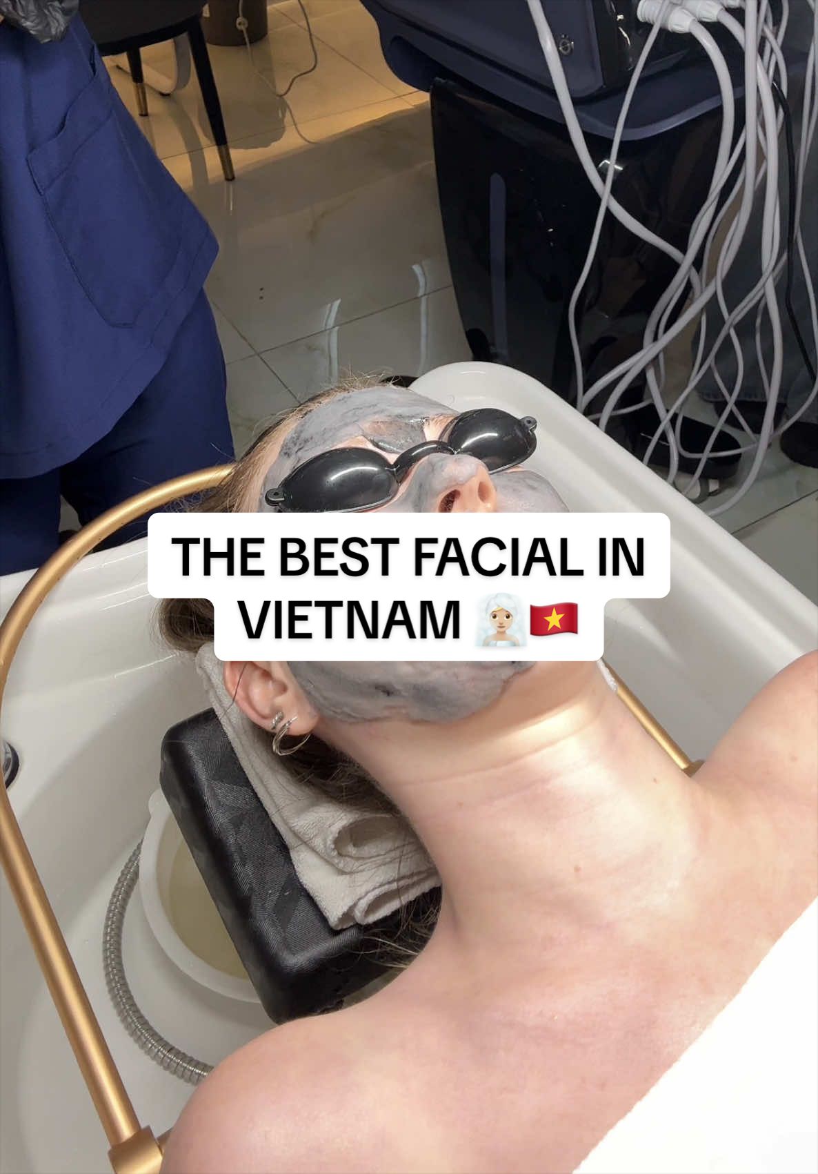 Ho Chi Minh City Spa Facial and Head Treatment