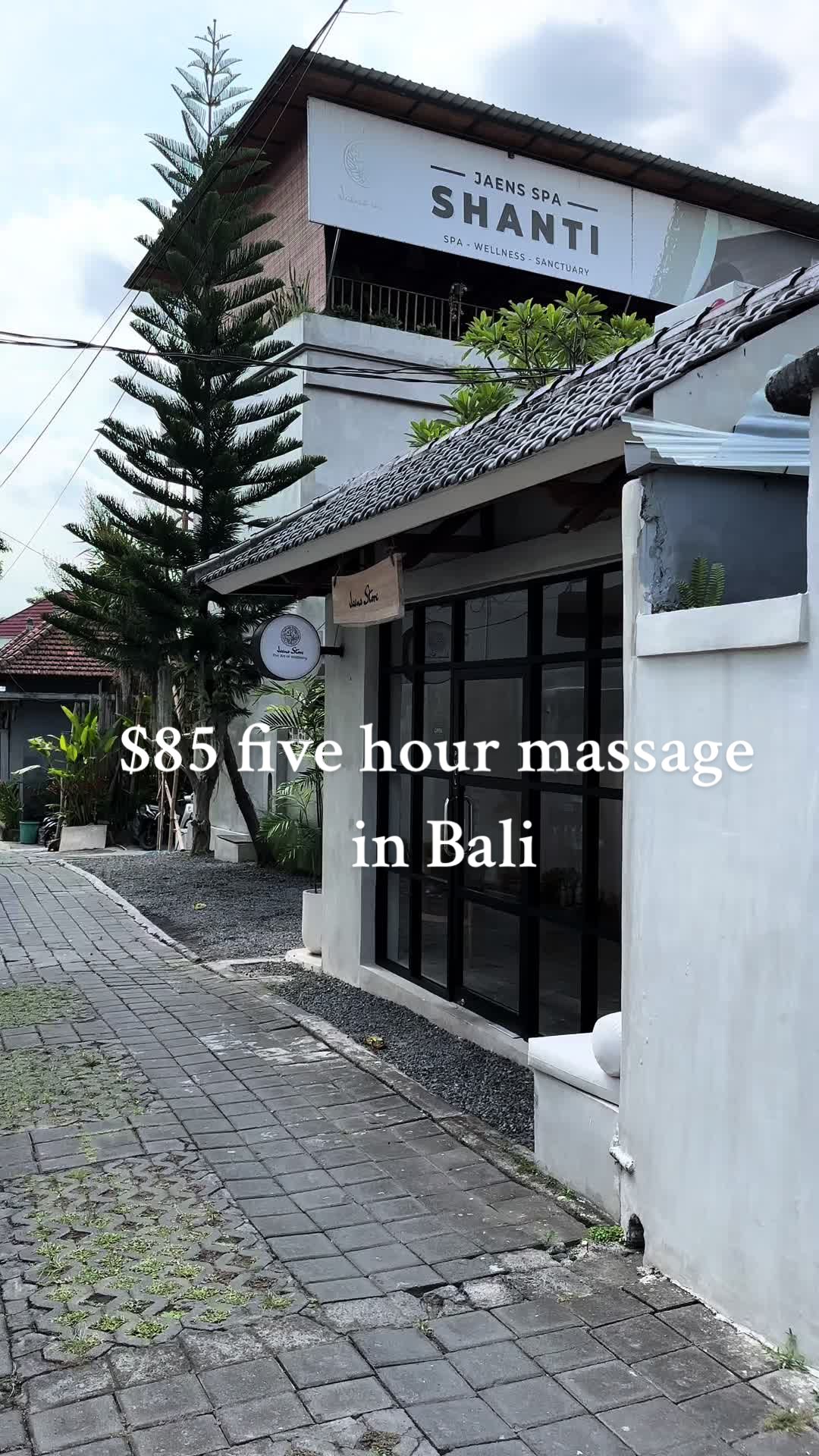 Ubud Spa Offers Extensive 5.5-Hour Pampering Package
