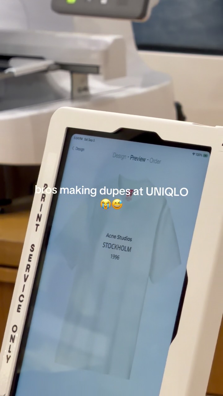 UNIQLO Soho Store