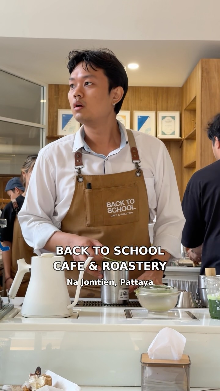 Pattaya Cafe Roasts Own Coffee, Bakes Sourdough