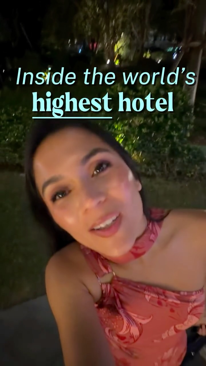 Shanghai Tower's World's Highest Hotel & Restaurant
