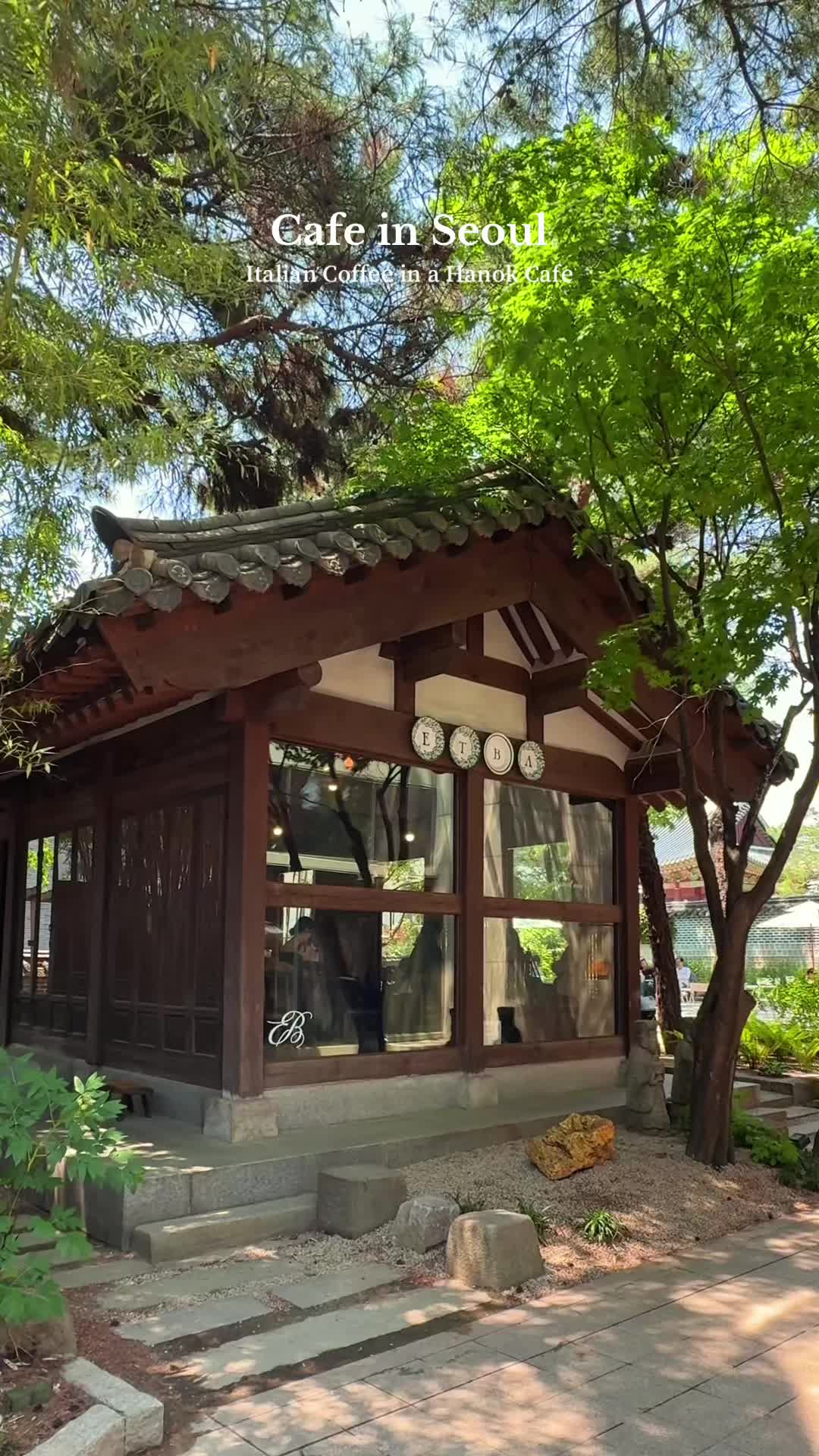 Art Sonje Center Pop-Up Cafe in Traditional Korean House