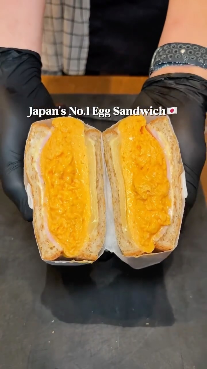 Fluffy Omelet Sandwiches From Tokyo Restaurant