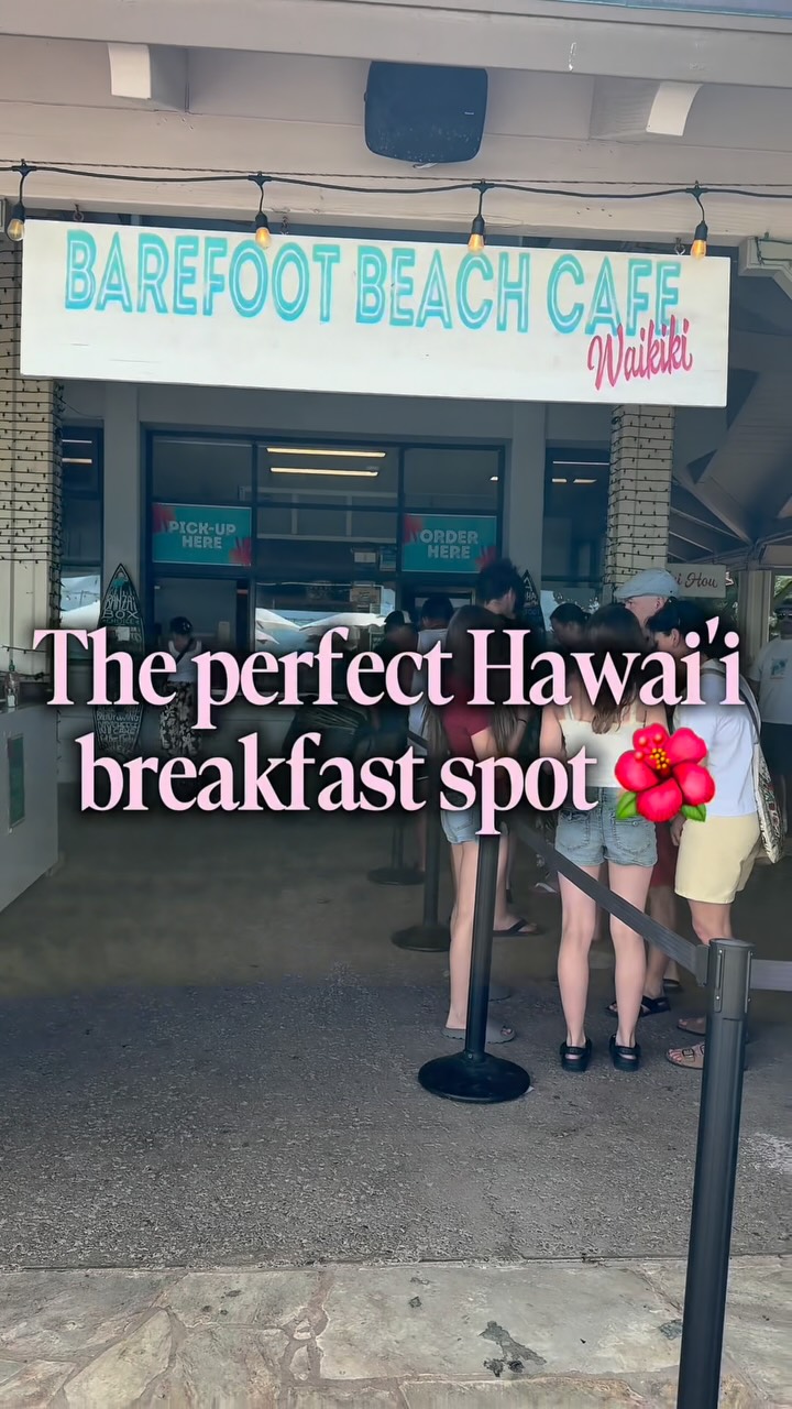 Barefoot Beach Cafe At Queen's Surf Beach