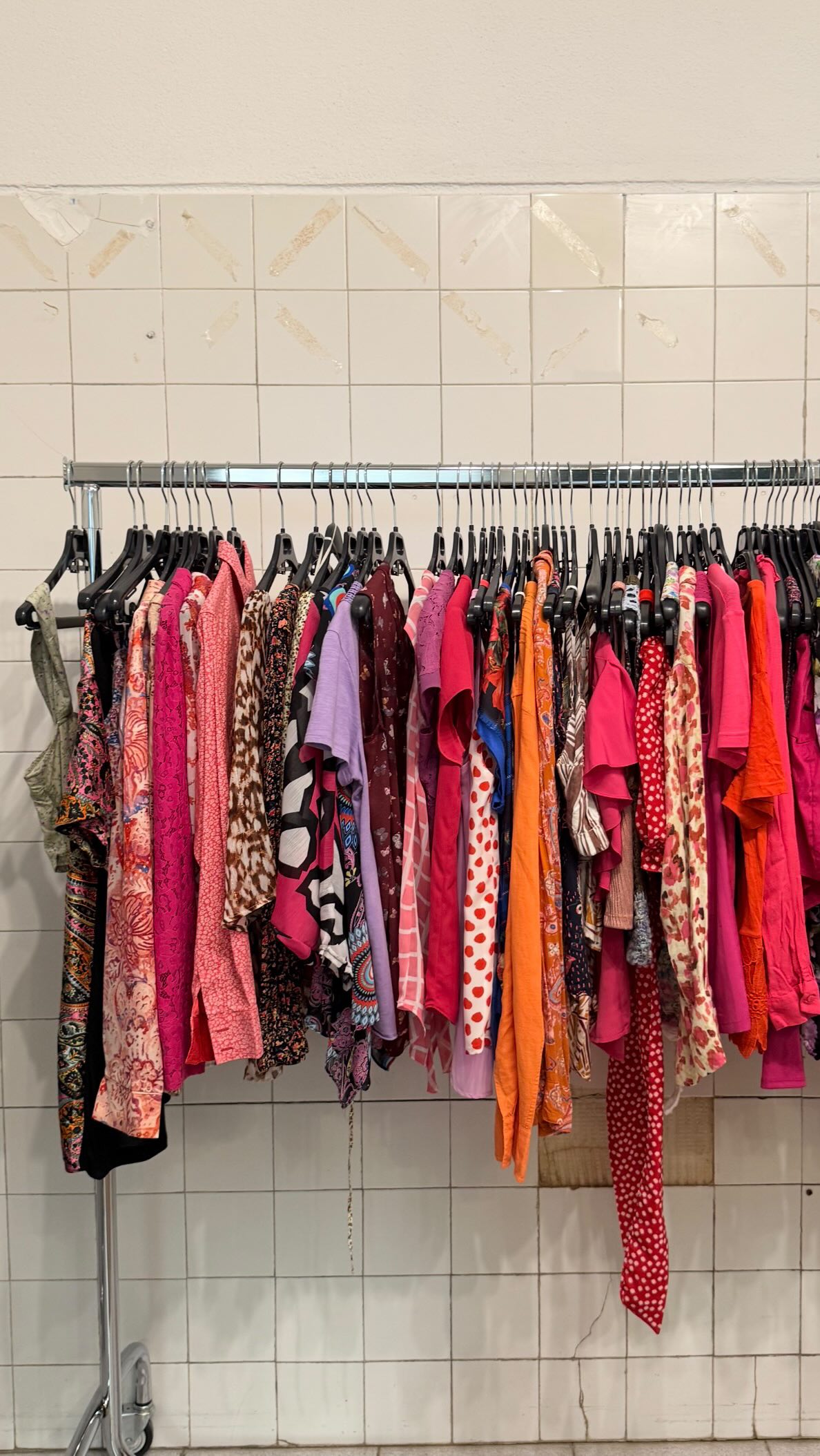 Lisbon Vintage Shopping And Dining Guide
