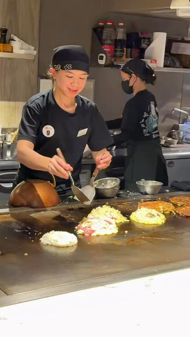 Okonomiyaki And Teppanyaki Dining At Botejyu Dotonbori