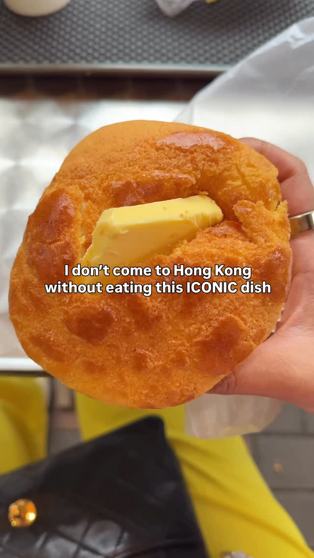 Sai Kung Bakery's Famous Pineapple Buns