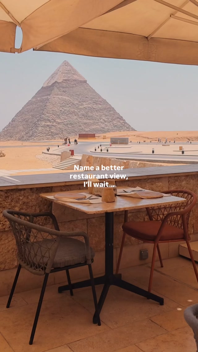Restaurant With View Of Great Pyramid Of Giza