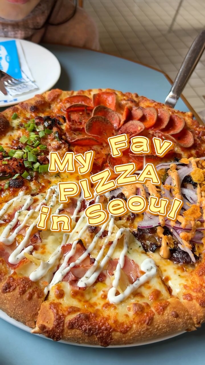 Ikseon-dong Restaurant Features Unique Pizza Flavors