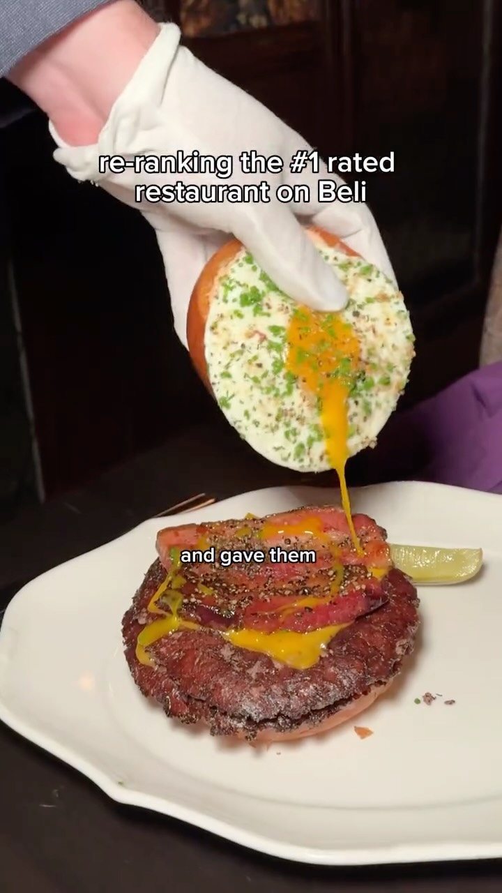 4 Charles Prime Rib's Extensive Menu Reviewed