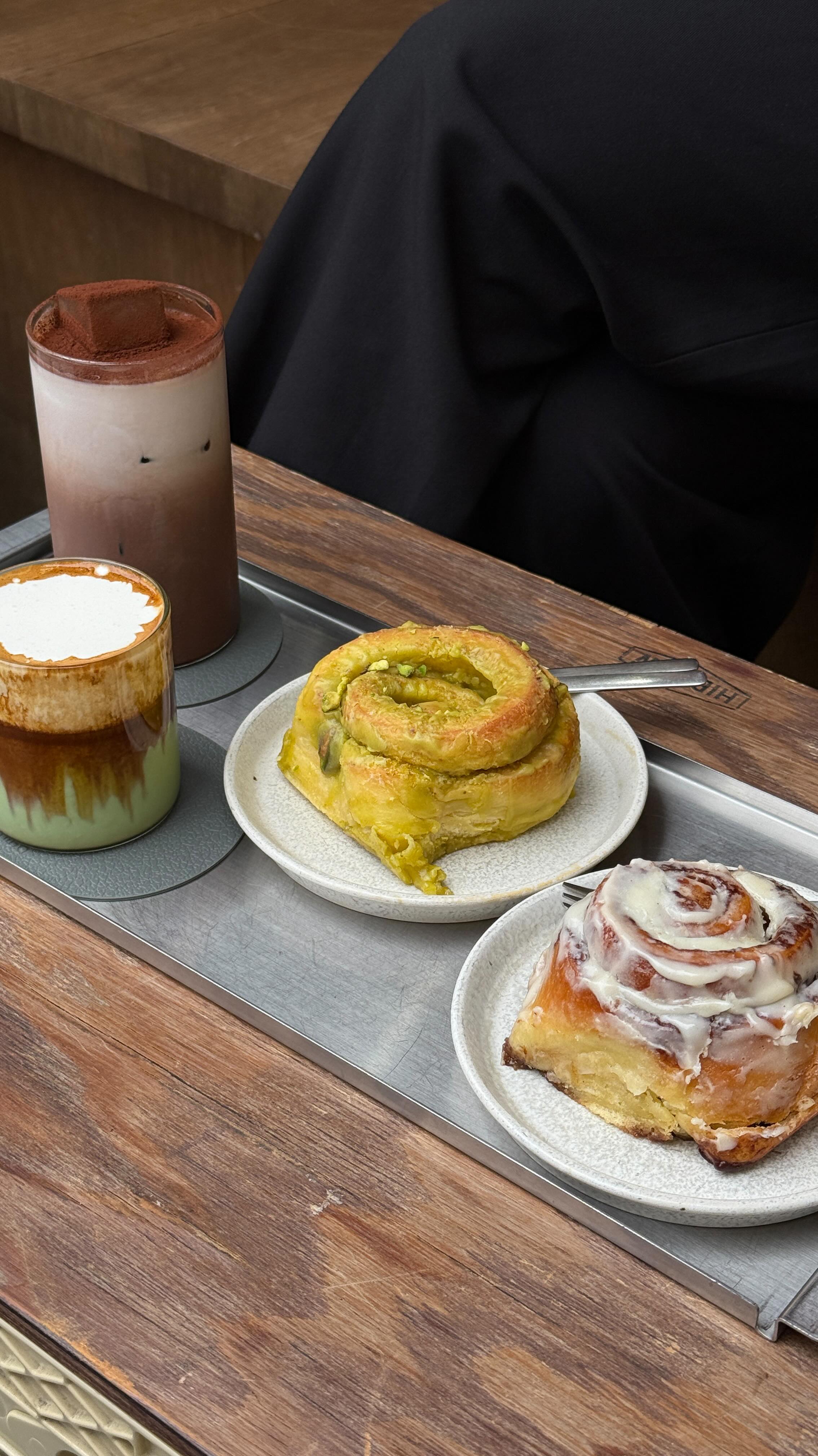 Ourlog Coffee Roasters: Aesthetic Osaka Cafe