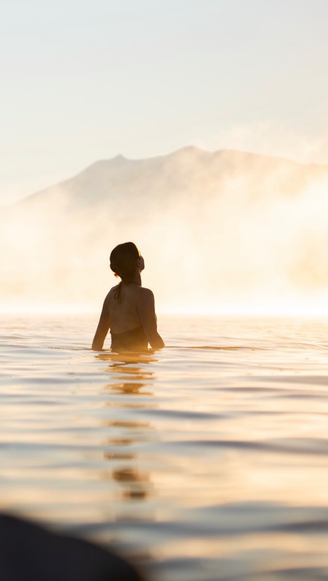 Explore Lake Tekapo's Natural Beauty and Attractions