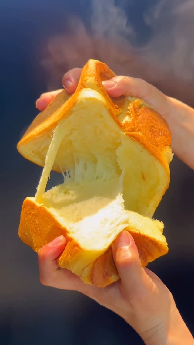 Sakimoto Bakery's Maple Brioche Bread