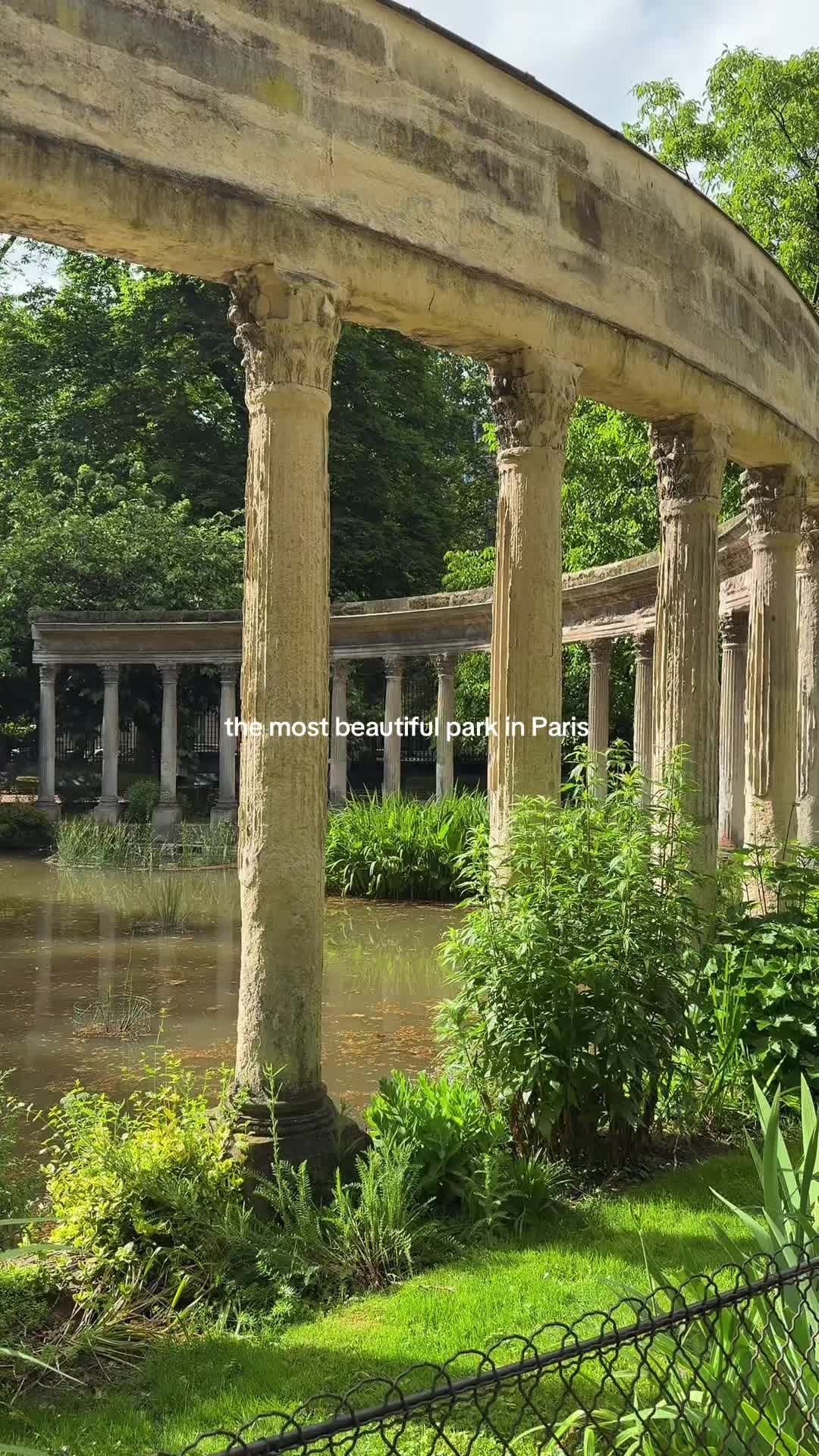 Parc Monceau: Paris's Peaceful Hidden Gem