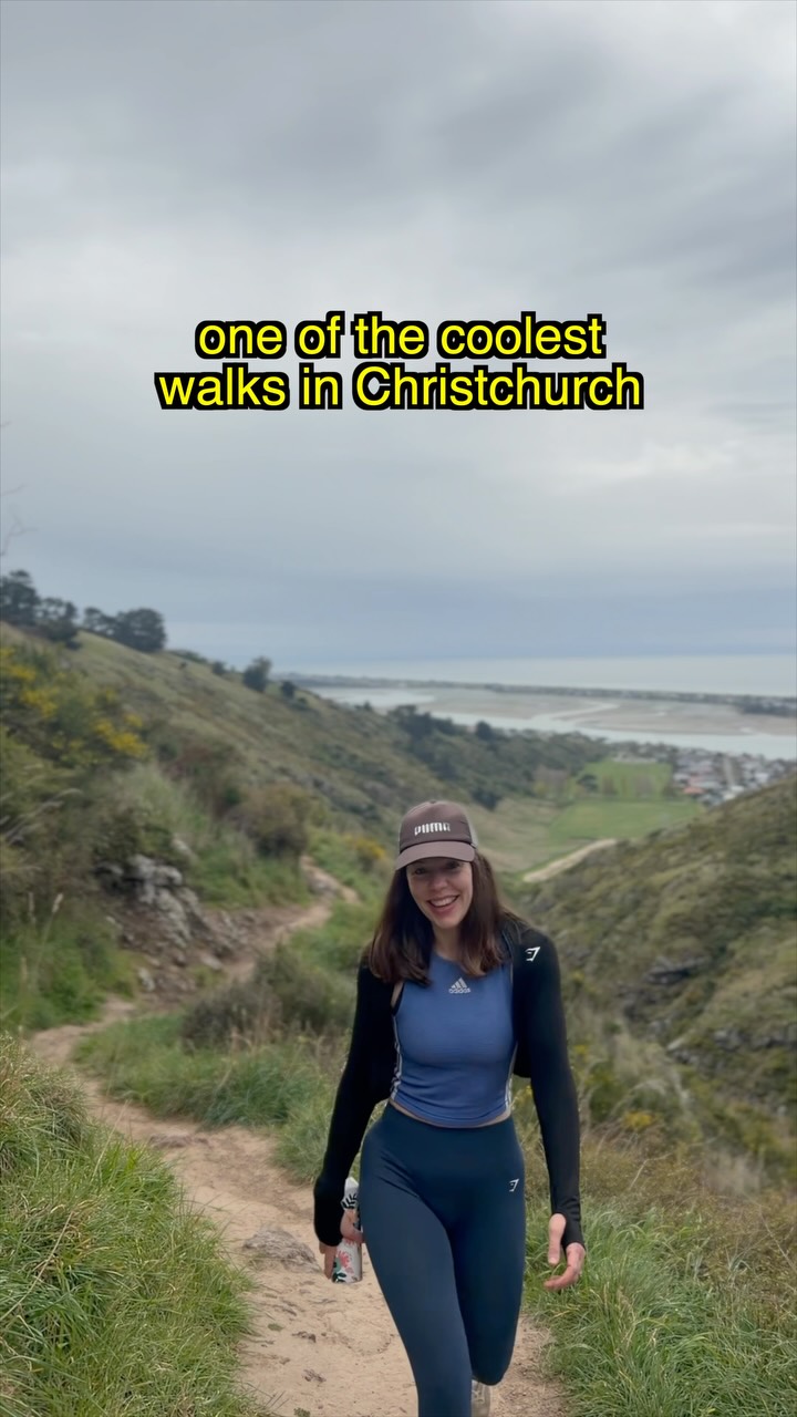 Barnett Cave Loop Walk In Redcliffs