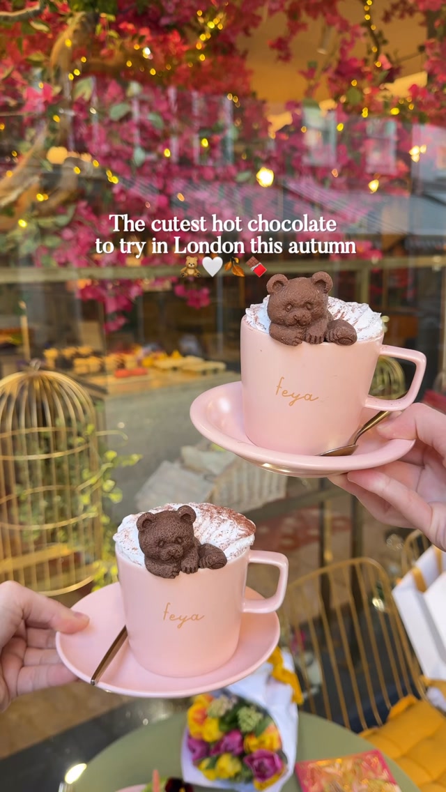 London Cafe Offers Adorable Autumn Treats