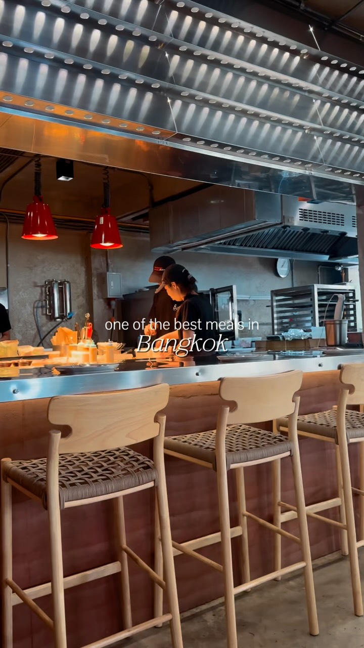 Aunglo by Yangrak Thai Restaurant Menu Highlights