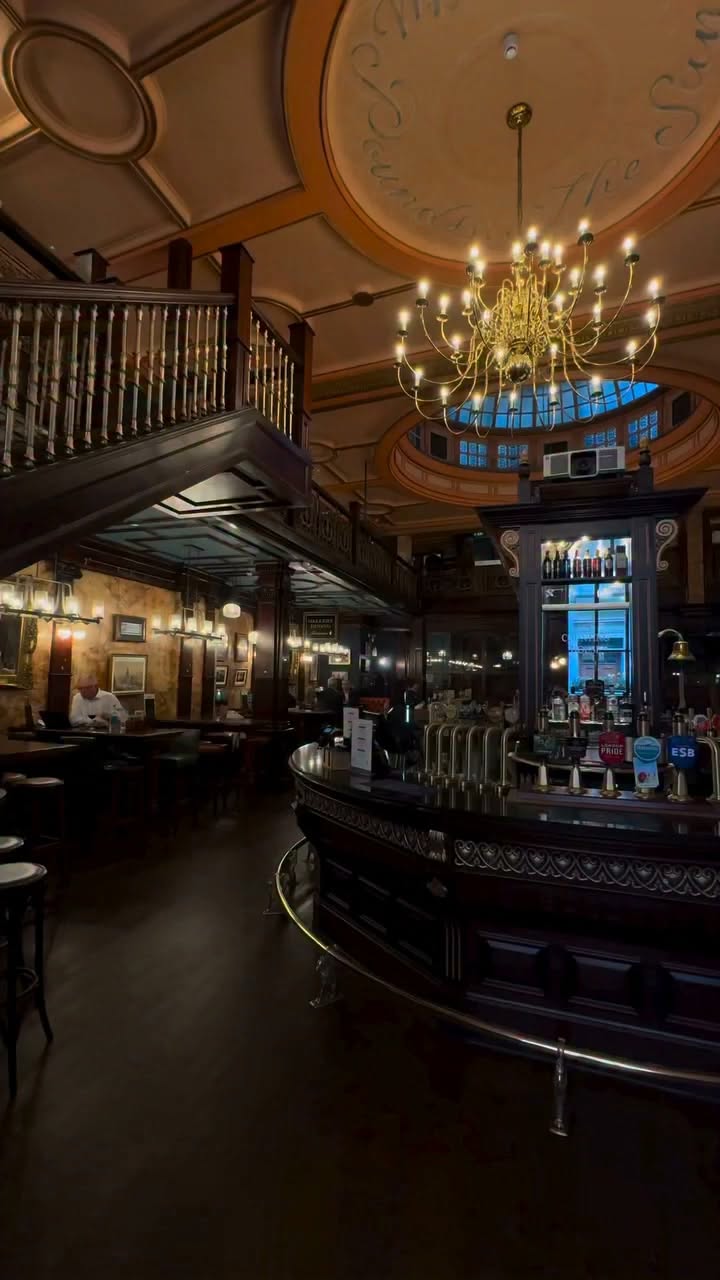 Victorian Banking Hall Pub Offers Hotel Stays