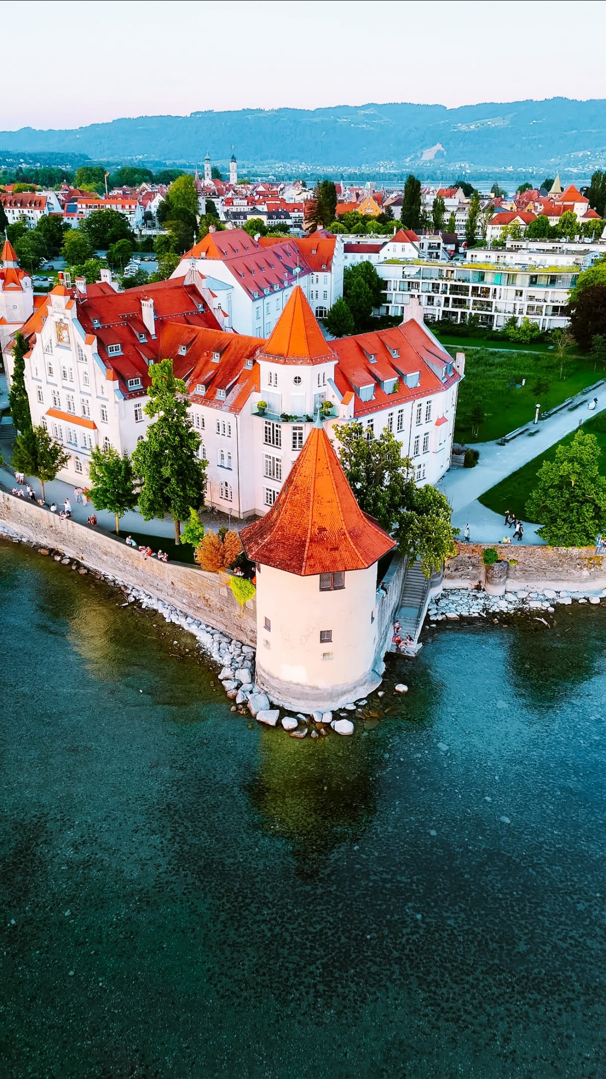 Fairytale Lake City of Lindau's Top Sights
