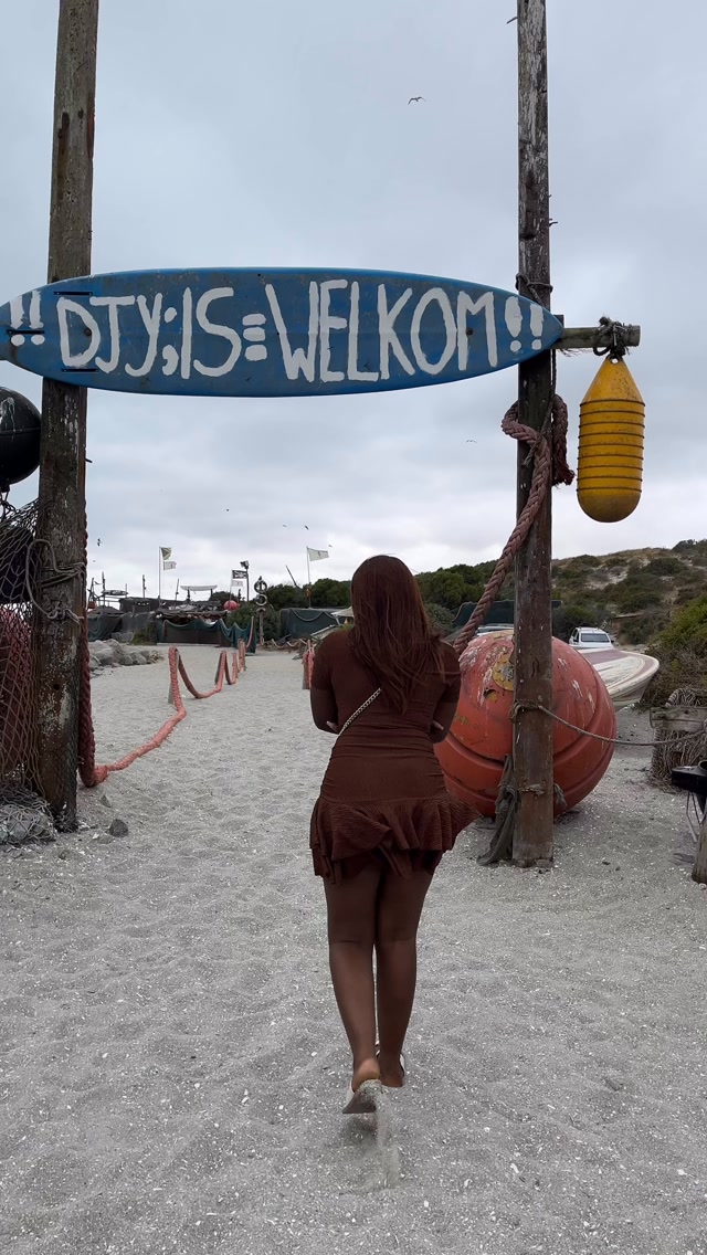 Cape Town's Waterfront: Dining, Views, and Attractions