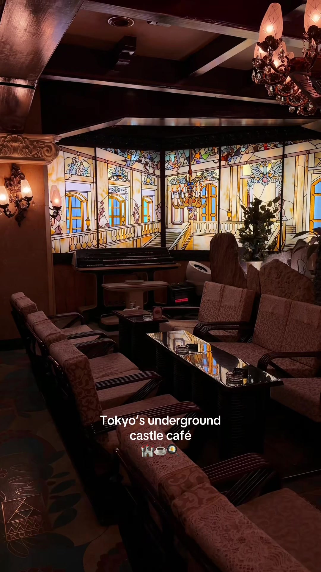 Kissa Kojo: Tokyo's Castle-Themed Retro Cafe