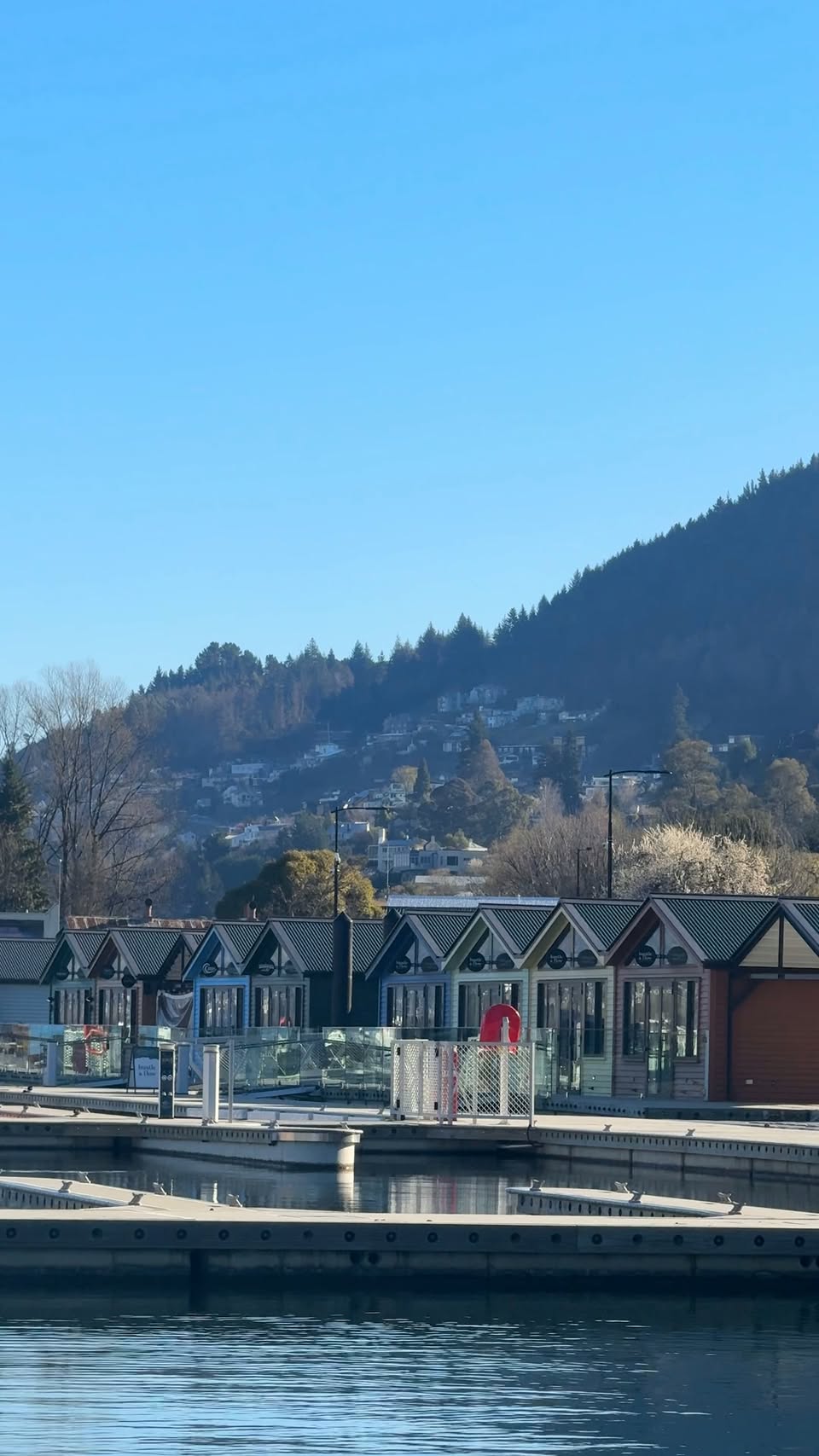 Queenstown Marina Attractions And Lakeside Dining
