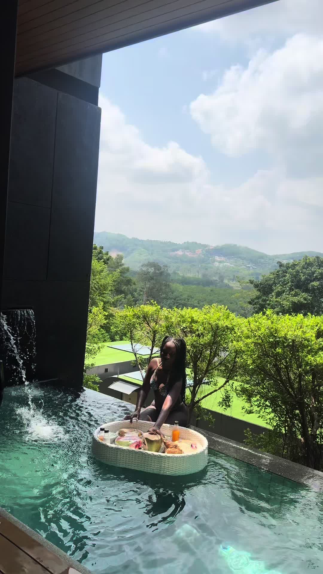 Luxury Stays in Bangkok and Phuket
