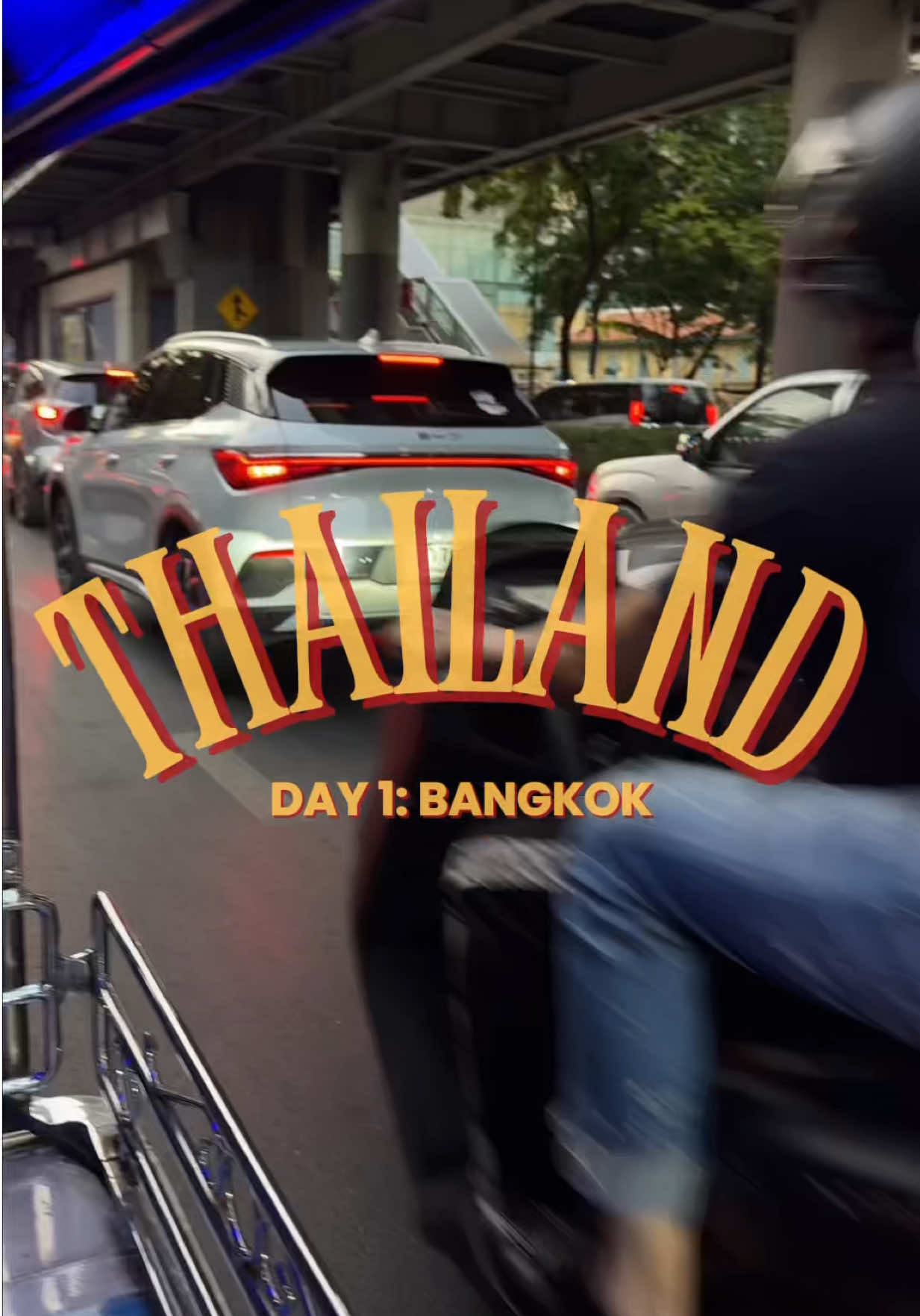 Bangkok Exploration: Shopping, Drinks, and Local Experiences