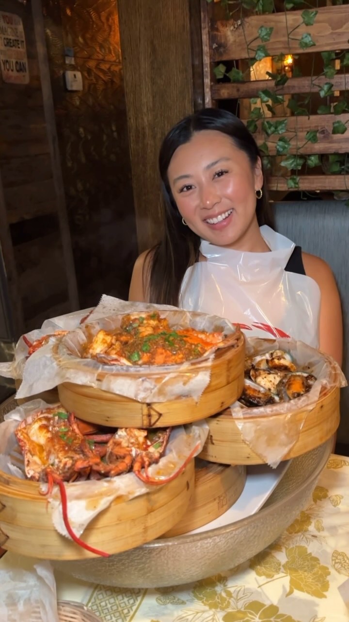NYC Seafood Buffet Features Lobster and Birthday Deals