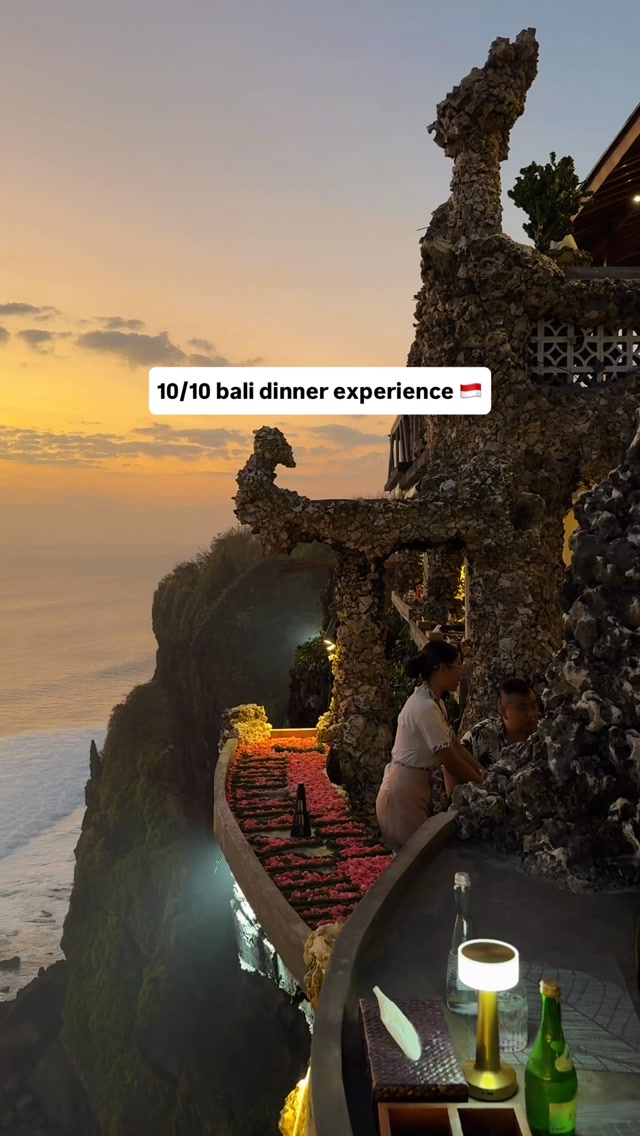 Seafood Dining With Ocean Sunsets At Uluwatu