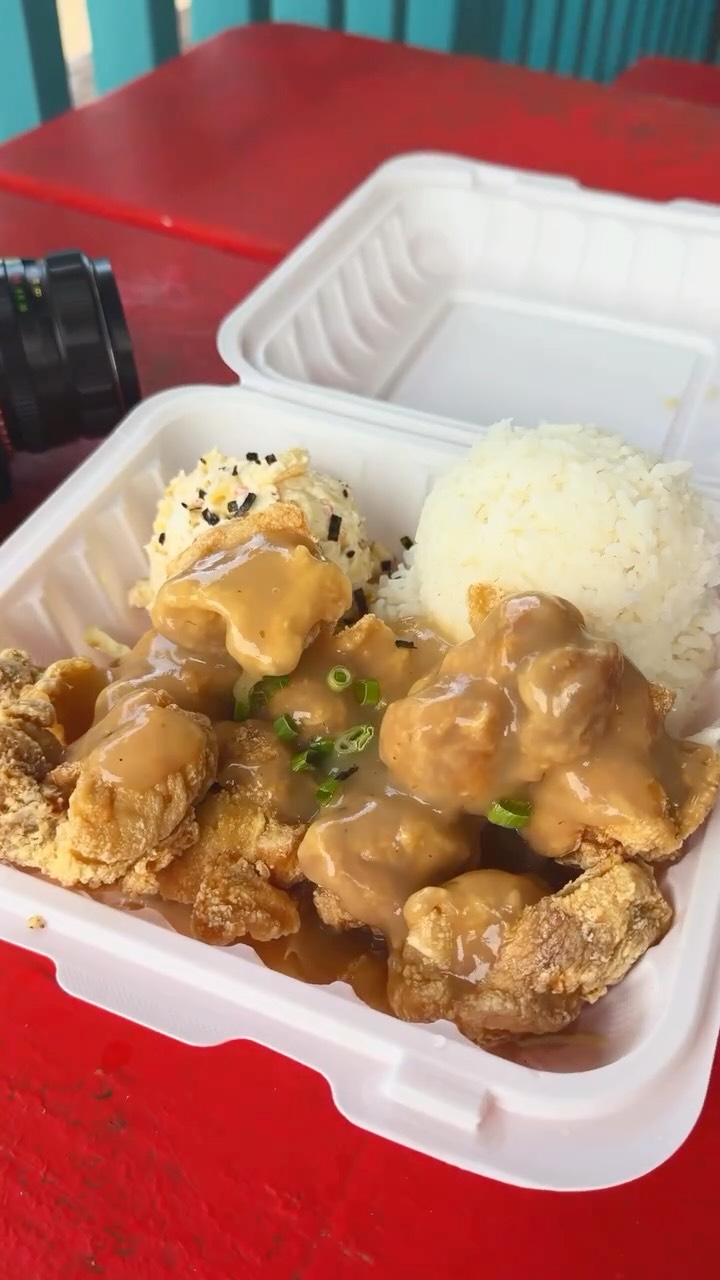 Hilo Restaurants Feature Crispy Oyster Chicken