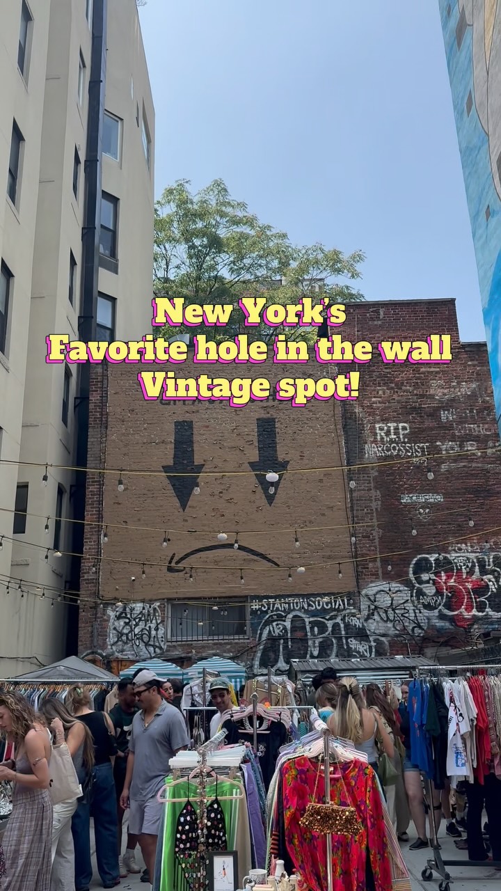 Ludlow Flea: New York City Vintage Market
